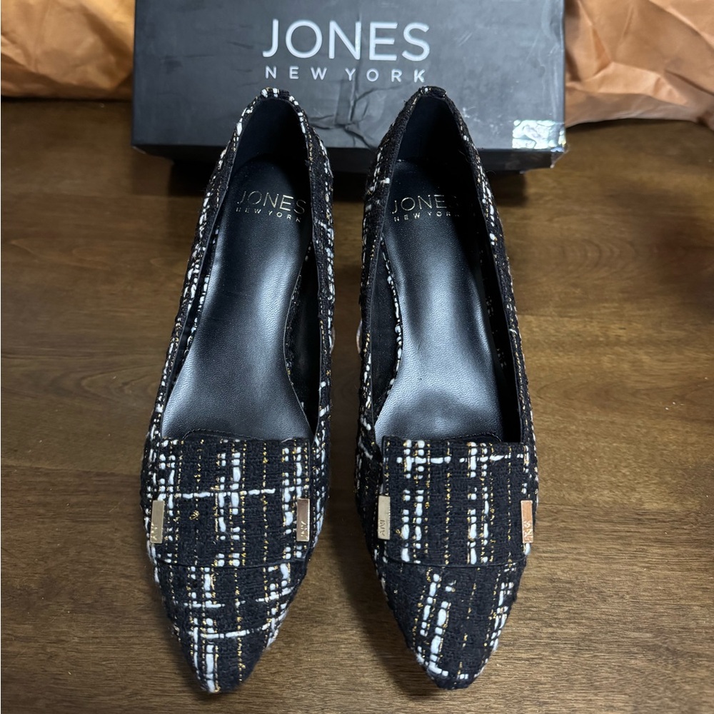 #1506 JONES NEW YORK TWEED LOAFERS
